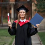 How to Stand Out in Graduate Job Applications: Tips from UK Recruiters