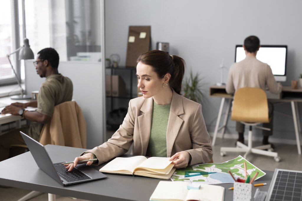 Essential Administrative Skills for Aspiring Administrative Professionals in 2026